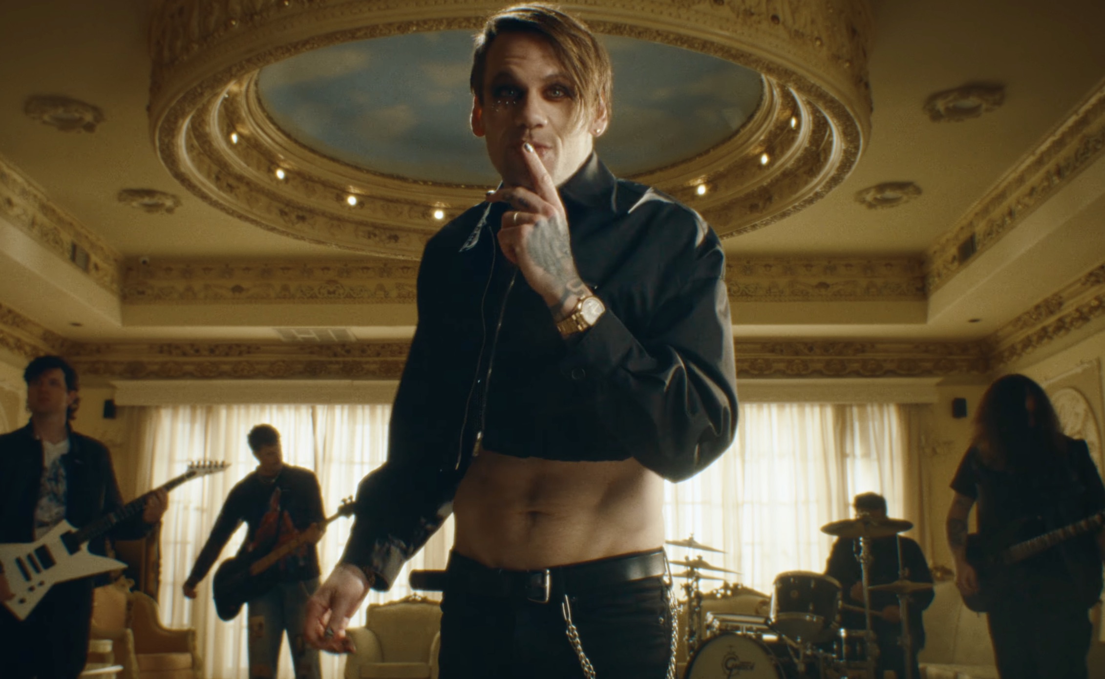 Caleb Shomo performing in the music video for Free by Beartooth.